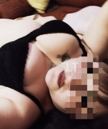 У меня богатый опыт и я всегда стараюсь угодить своим клиентам. Живу в Москве и готова предложить вам самые разнообразные услуги: от романтических свиданий и массажа до яркого эротического шоу. Мои возможности безграничны, и я умею доставлять наслаждение. Приходите ко мне и убедитесь сами. Мои фото не оставят вас равнодушными. Обратите внимание на отзывы о моей работе - они говорят сами за себя.🔥💋 Кристина